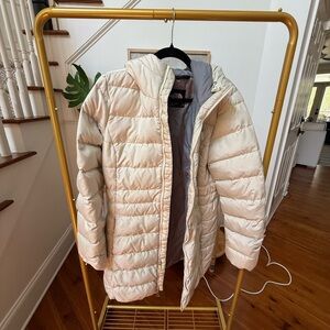 The North Face Women's Light Cream Puffer Jacket